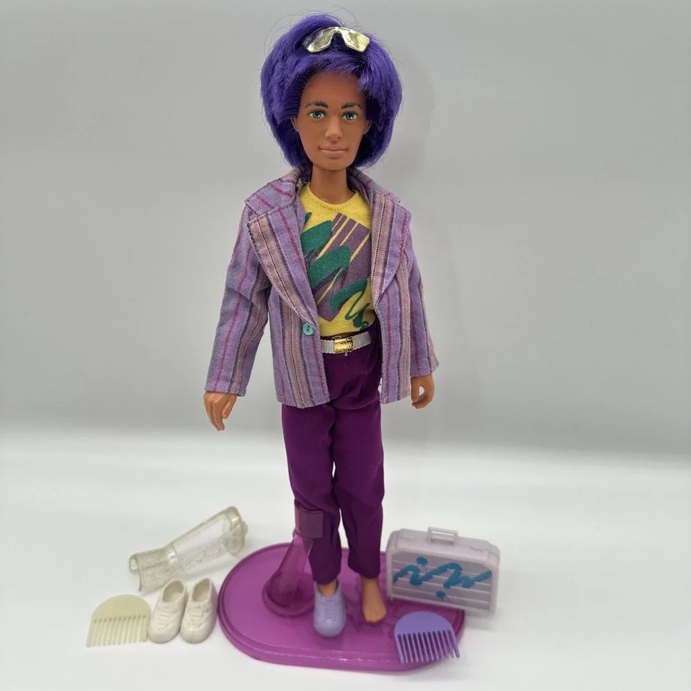 Vintage Jem and The Holograms Rio Doll Hasbro 1986 Purple Hair with Outfit